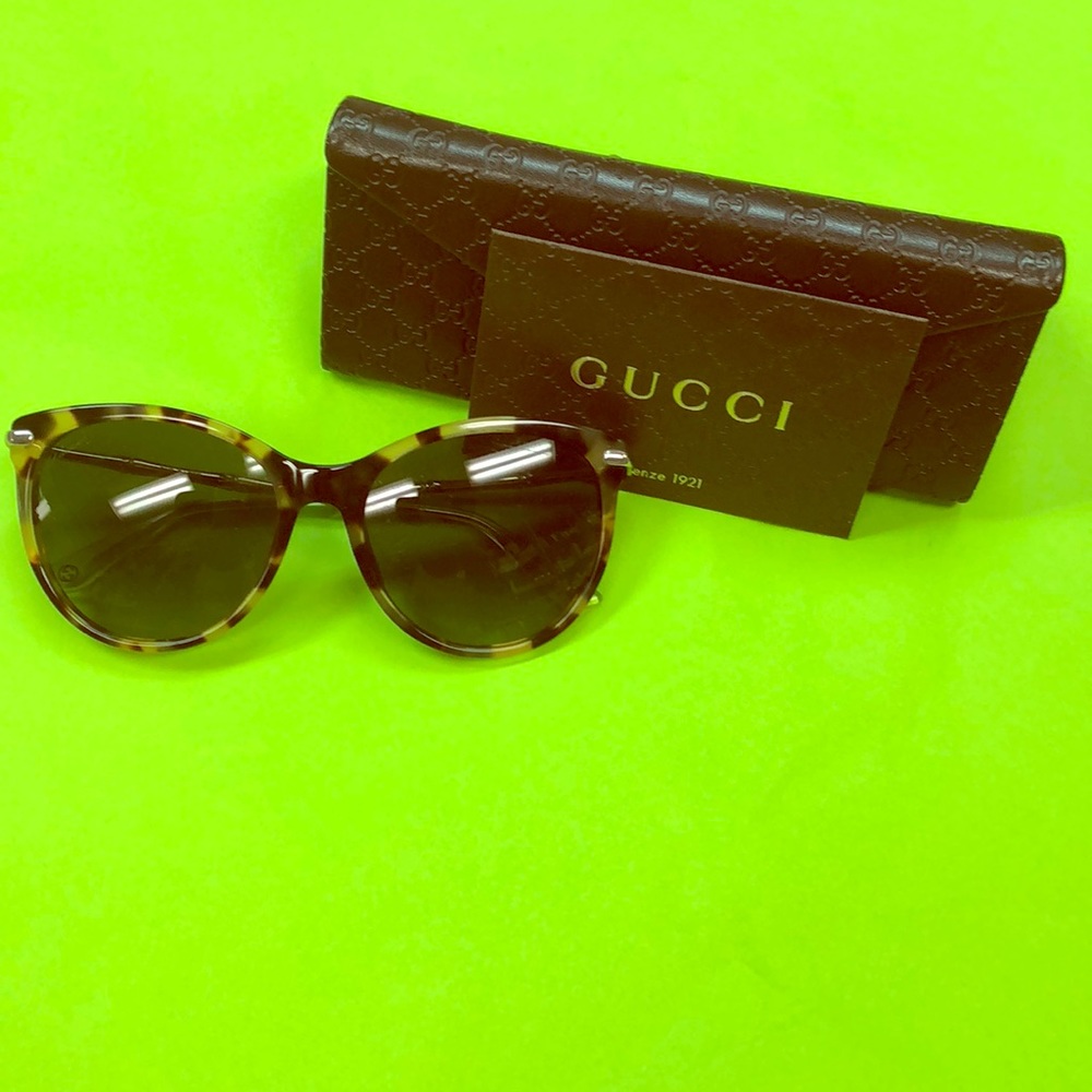 Women’s AUTHENTIC sunglasses